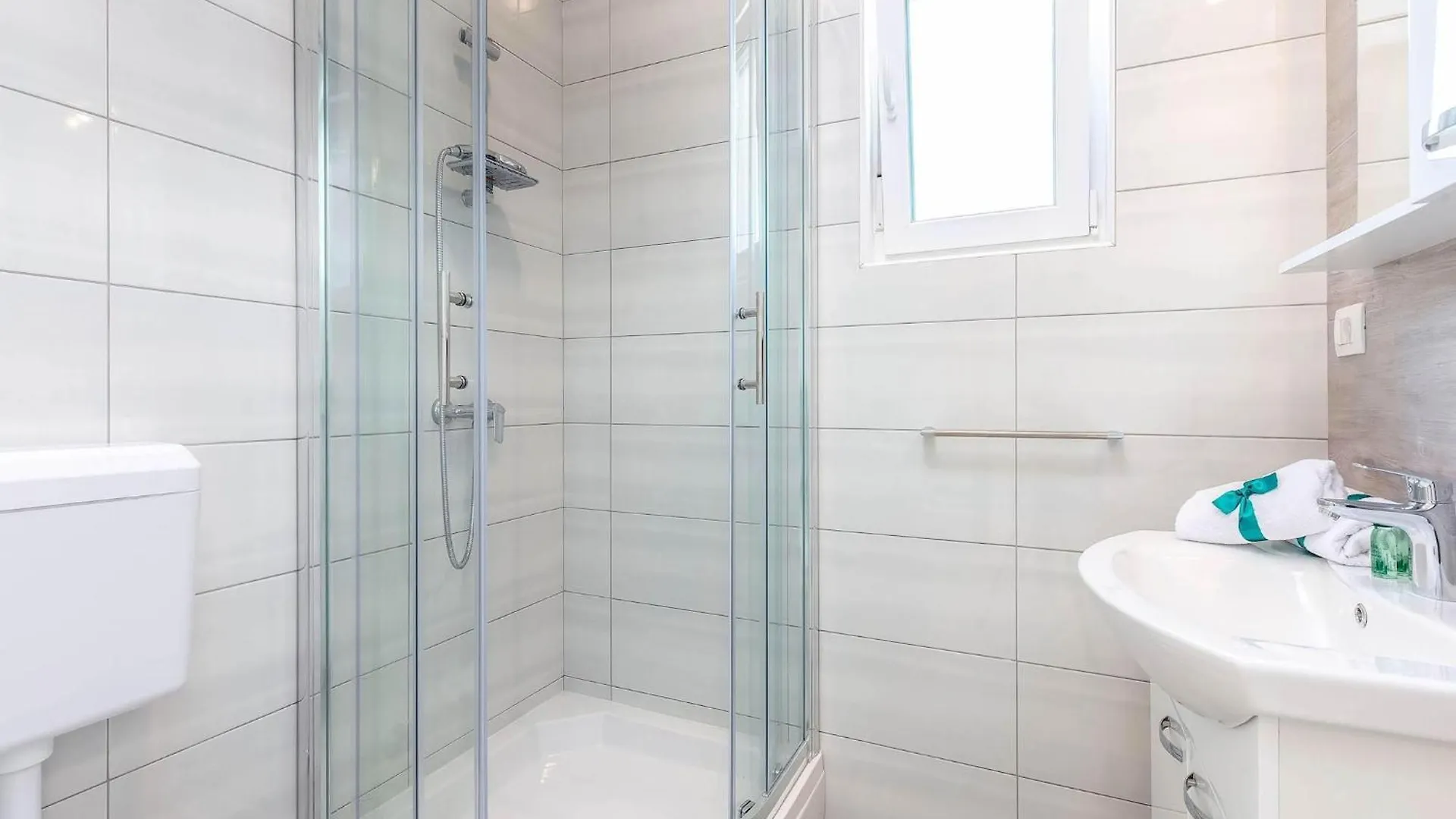 Villa Gorgeous Homes With Swimming Pool Jacuzzi And A Magnificent Sea View Dramalj Croatia