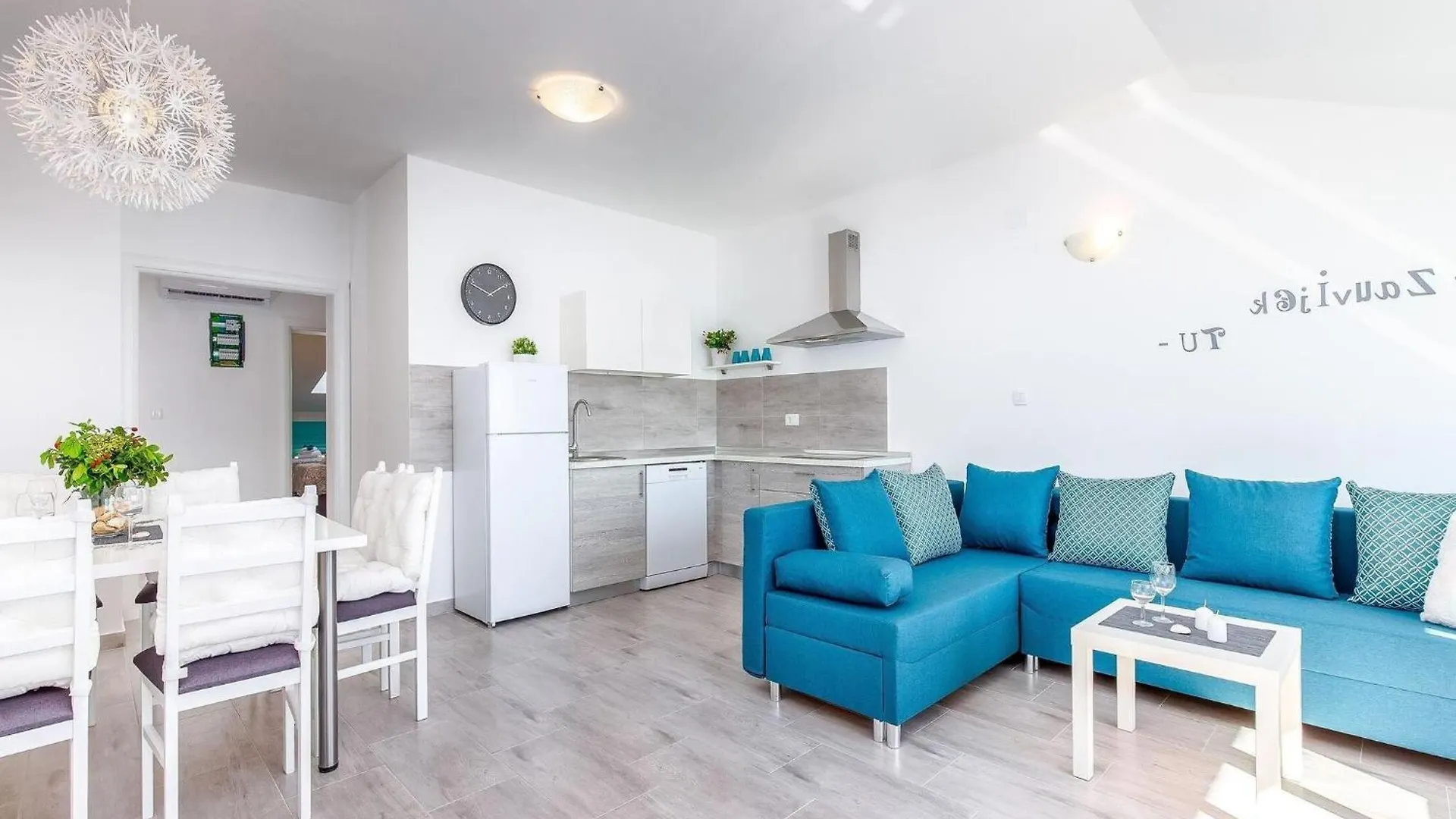 Gorgeous Homes With Swimming Pool Jacuzzi And A Magnificent Sea View Dramalj Villa