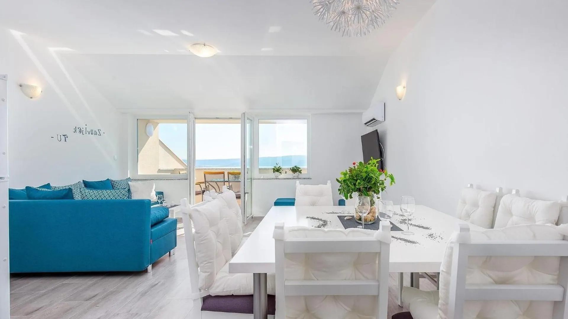 Villa Gorgeous Homes With Swimming Pool Jacuzzi And A Magnificent Sea View Dramalj Croatia