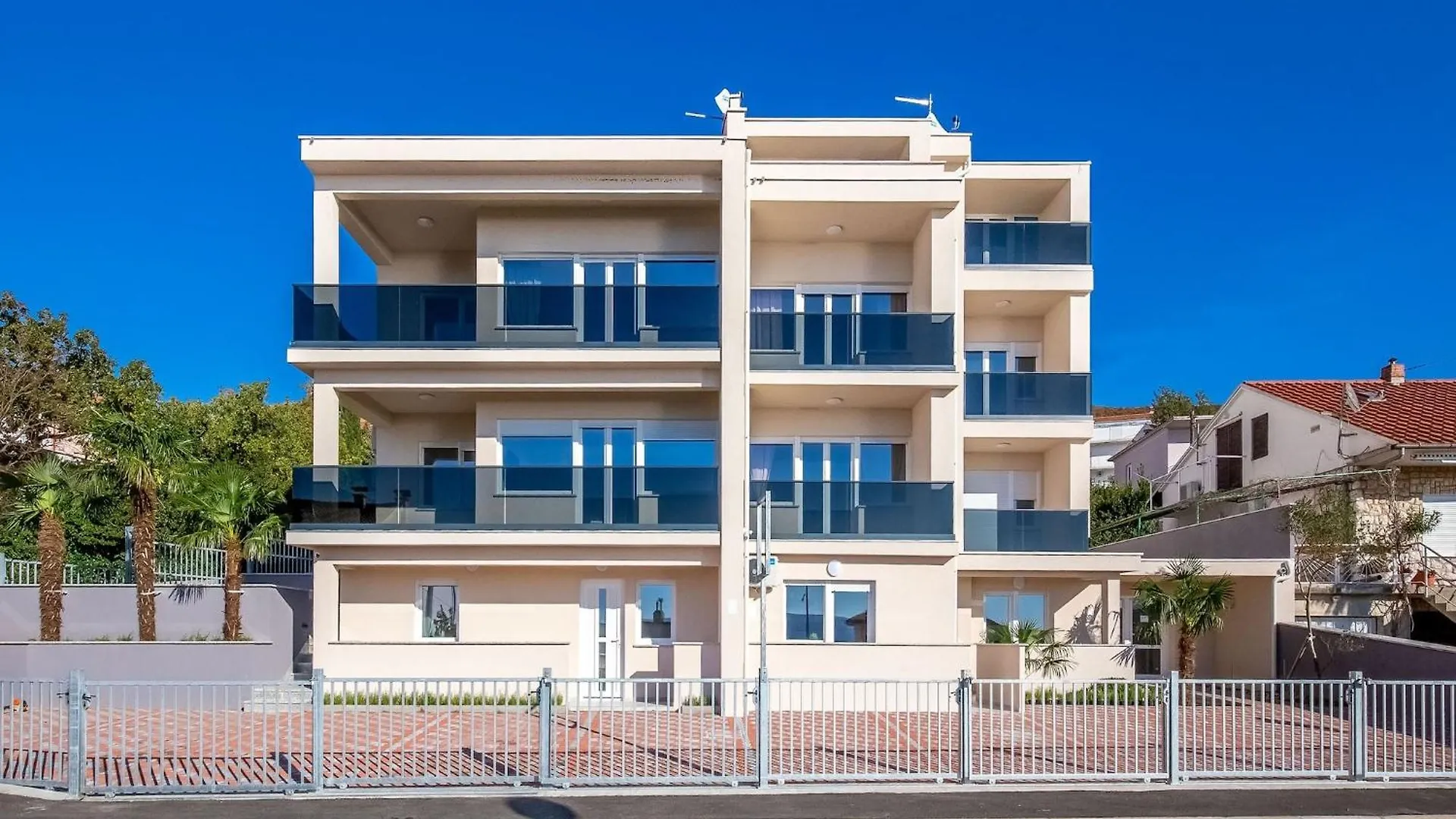Gorgeous Homes With Swimming Pool Jacuzzi And A Magnificent Sea View Dramalj 0*,  Croatia