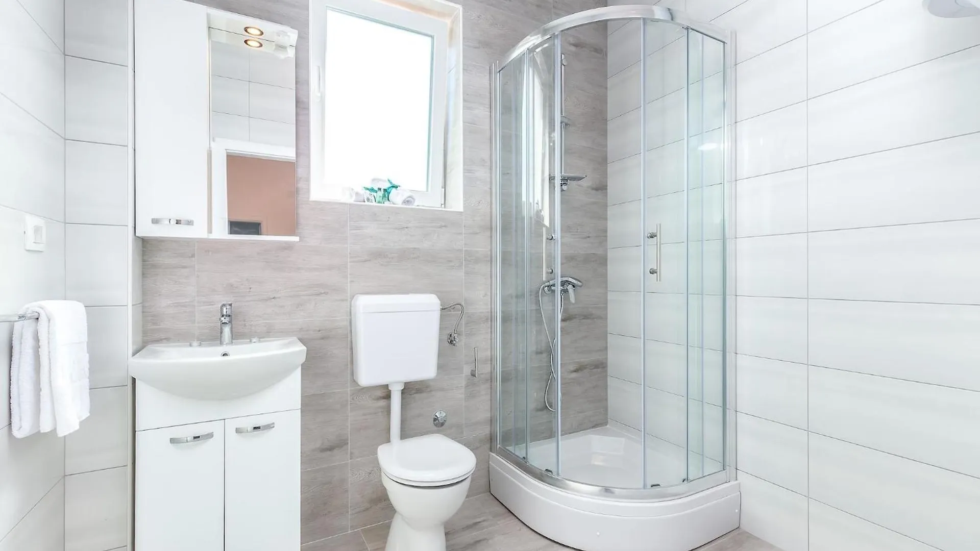 Villa Gorgeous Homes With Swimming Pool Jacuzzi And A Magnificent Sea View Dramalj