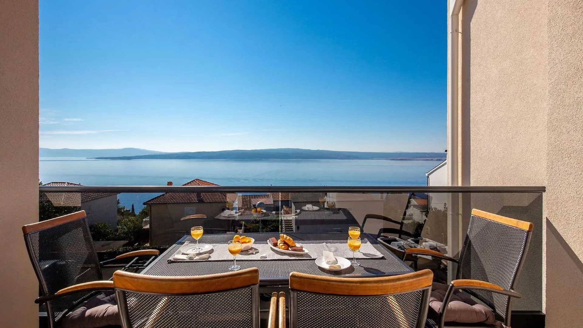 Gorgeous Homes With Swimming Pool Jacuzzi And A Magnificent Sea View Dramalj